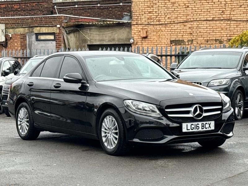 Black Used 2016 Mercedes C220 SE Sedan | £9,540 (Super price) - Image 1/4