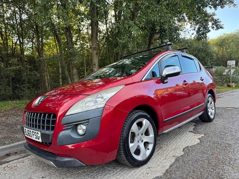 Red Used 2010 Peugeot 3008 Hatchback | £990 (Fair price) - Image 1/4