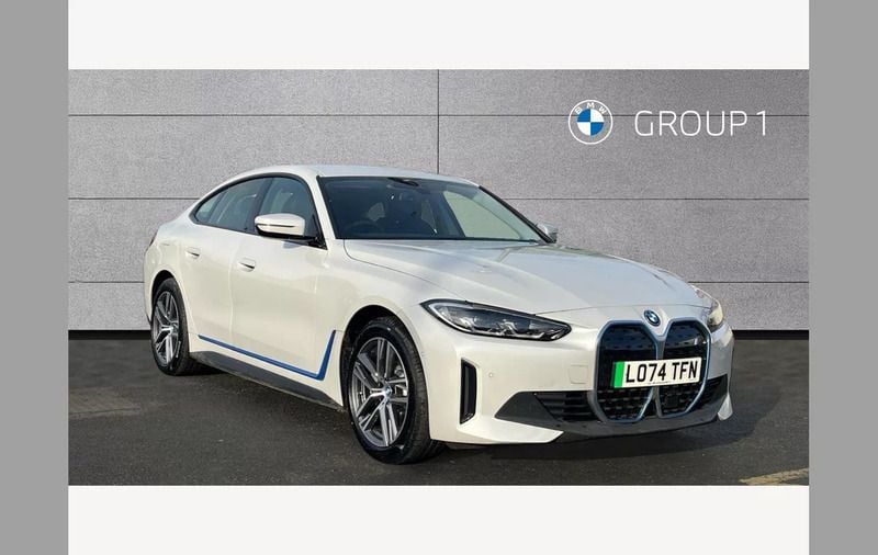 Mineral white Used 2025 BMW i4 Sport Line Sedan | £36,295 (Super price) - Image 1/4