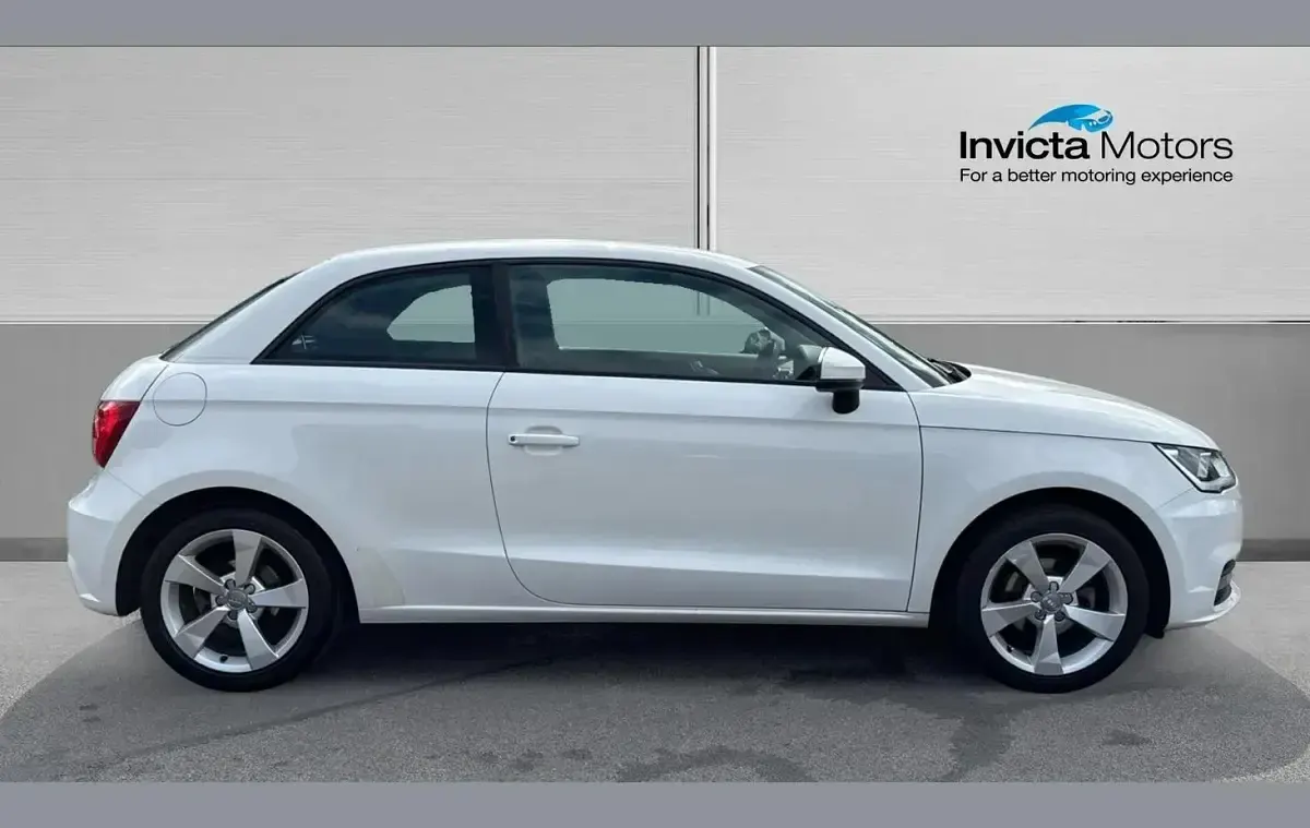 Used Audi A1 Sport 95 HP (69 kW) 2018 Shell white gloss Hatchback