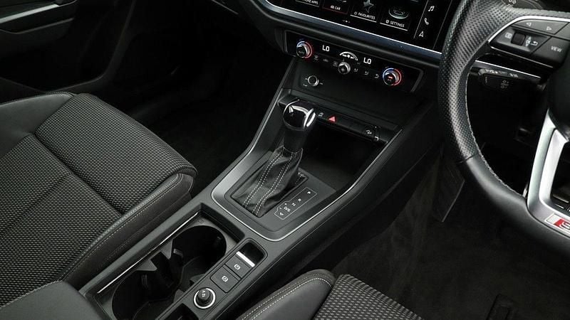 Image 2/4