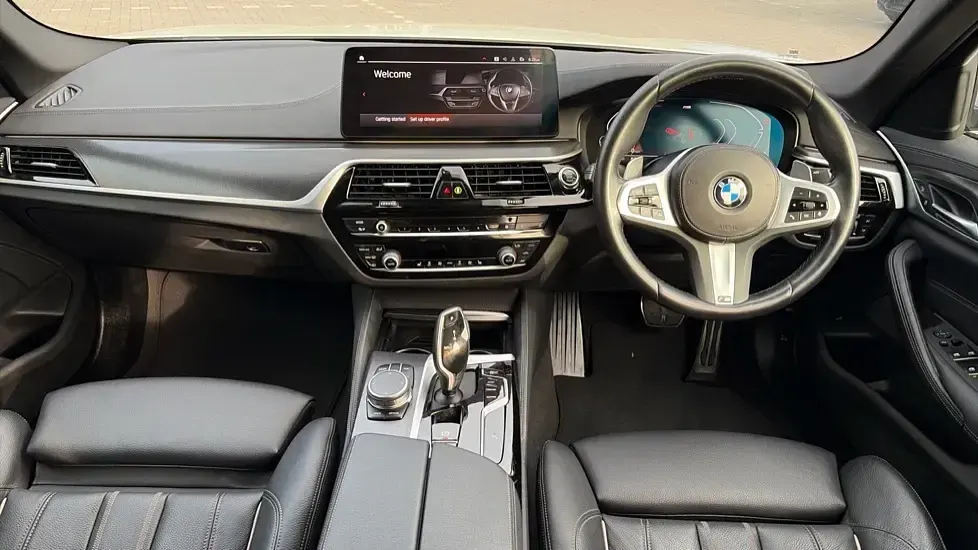 Used BMW 520 M Sport 190 HP (139 kW) 2022 Alpine white Sedan