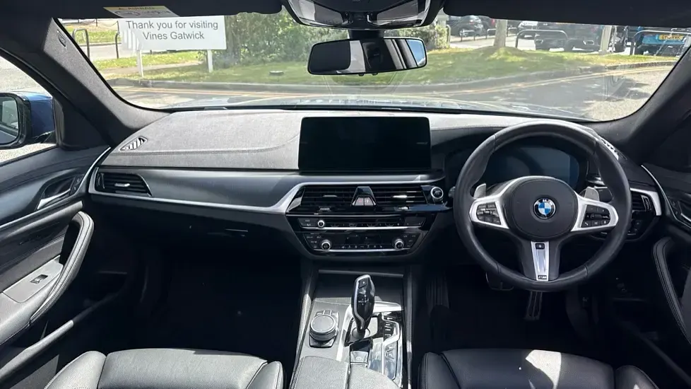 Usado BMW 530e M Sport 288 HP (211 kW) 2020 Azul
