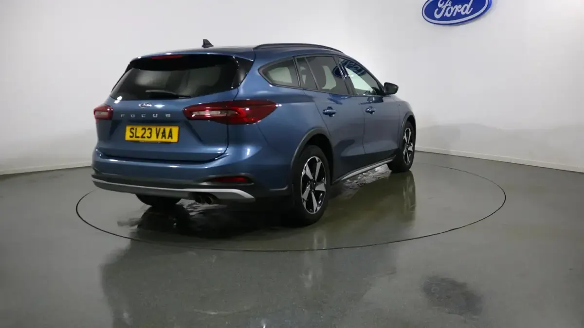 Used Ford Focus Active 2023 Blue Estate