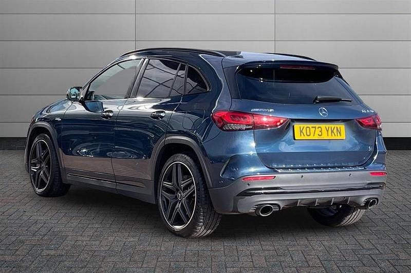 Usado Mercedes GLA35 AMG Premium 306 HP (225 kW) 2024 Azul SUV