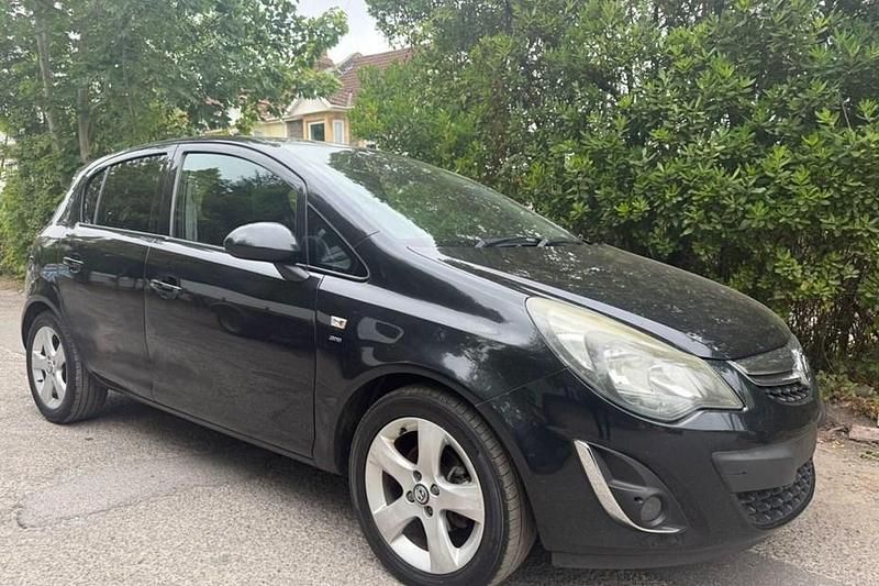 Black Used 2013 Vauxhall Corsa Hatchback | £2,289 (Good price) - Image 1/1
