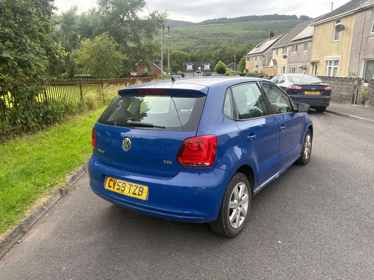 Used VW Polo SE 90 HP (66 kW) 2010 Blue Hatchback