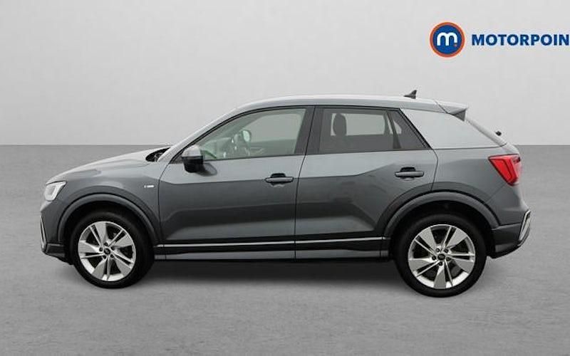 Used Audi Q2 S-Line 150 HP (110 kW) 2025 SUV