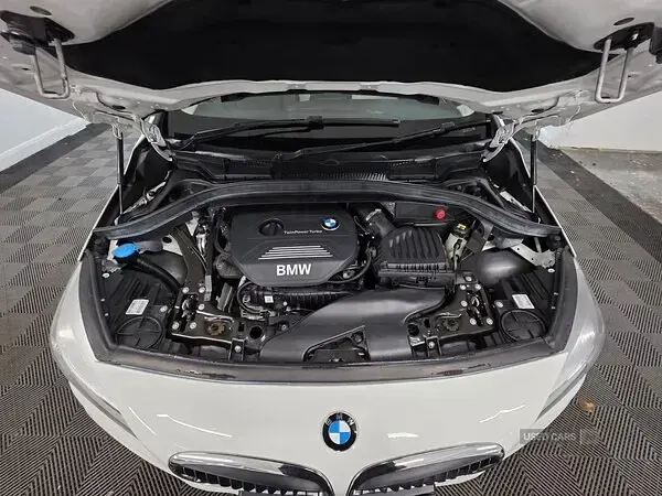 Used BMW 218 Luxury Line 2015 White Hatchback