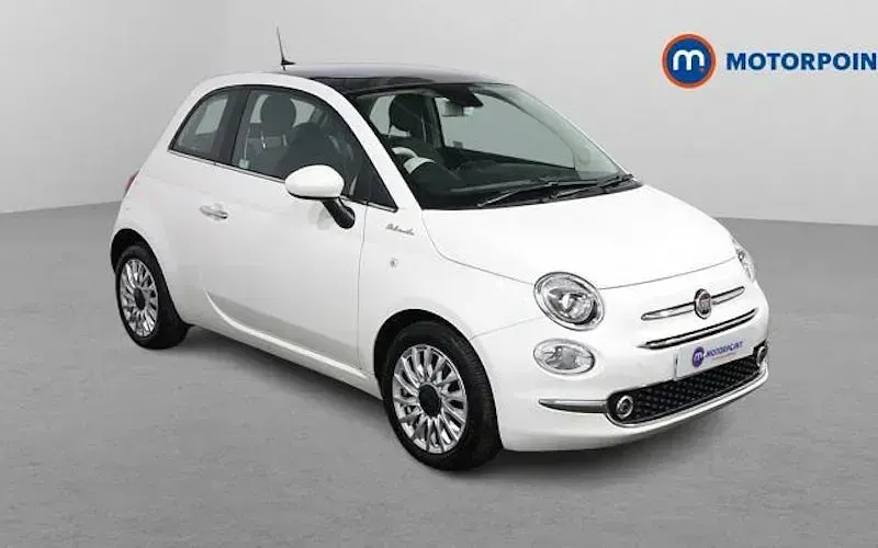 Gebraucht Fiat 500 Dolcevita 69 PS (50 kW) 2022 Kleinwagen