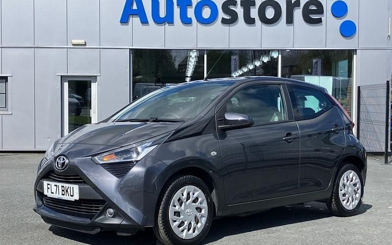 Gebraucht Toyota Aygo X-play 72 PS (52 kW) 2021 Kleinwagen