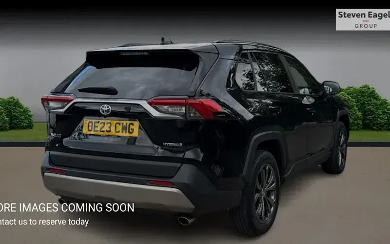 Usado Toyota RAV4 Design 218 CV (160 kW) 2025 SUV