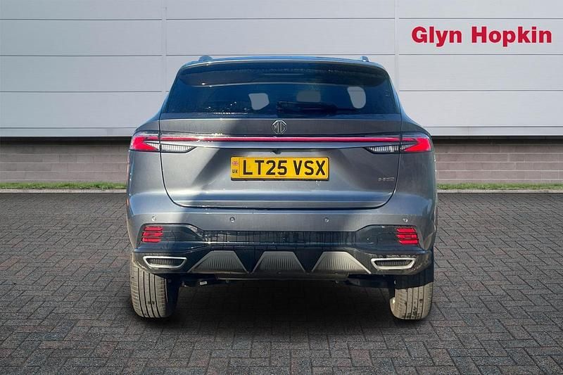 Used MG HS SE 170 HP (125 kW) 2025 White SUV