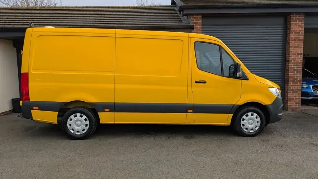 Used Mercedes Sprinter Premium 2022 Yellow Van