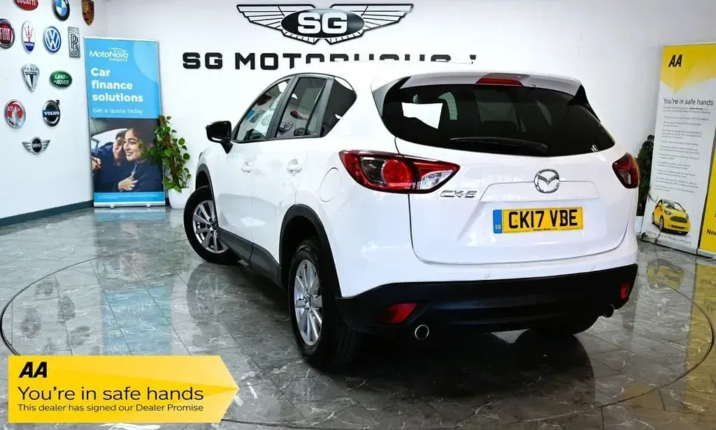 Used Mazda CX-5 2017 White SUV