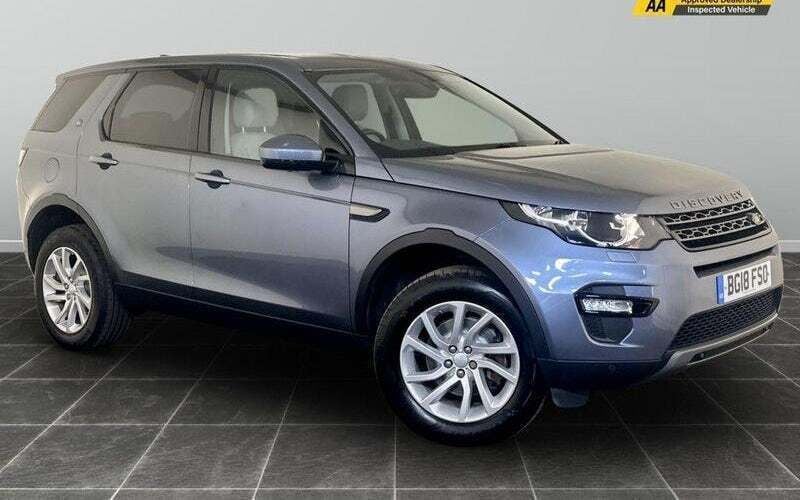 Blue Used 2018 Land Rover Discovery Sport SE SUV | £15,195 (Good price) - Image 1/2