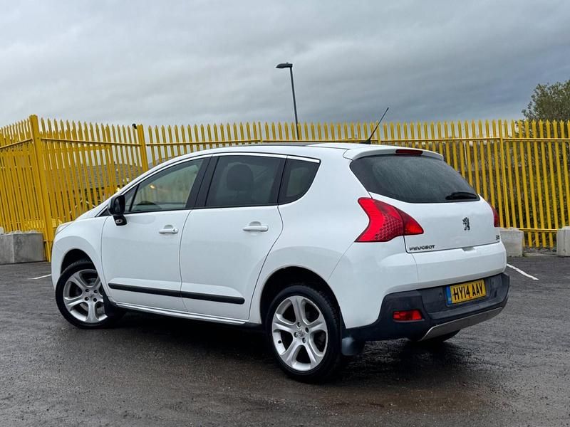 Used Peugeot 3008 Allure 2014 White Hatchback