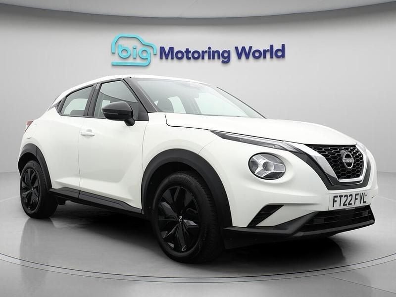White Used 2022 Nissan Juke Acenta SUV | £11,500 (Fair price) - Image 1/4