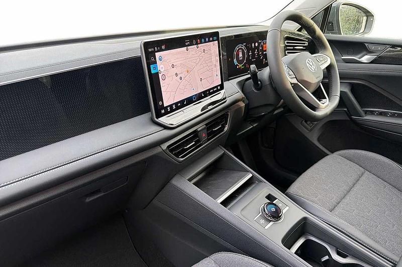 New VW Tiguan Match 130 HP (95 kW) 2025 Dolphin grey SUV