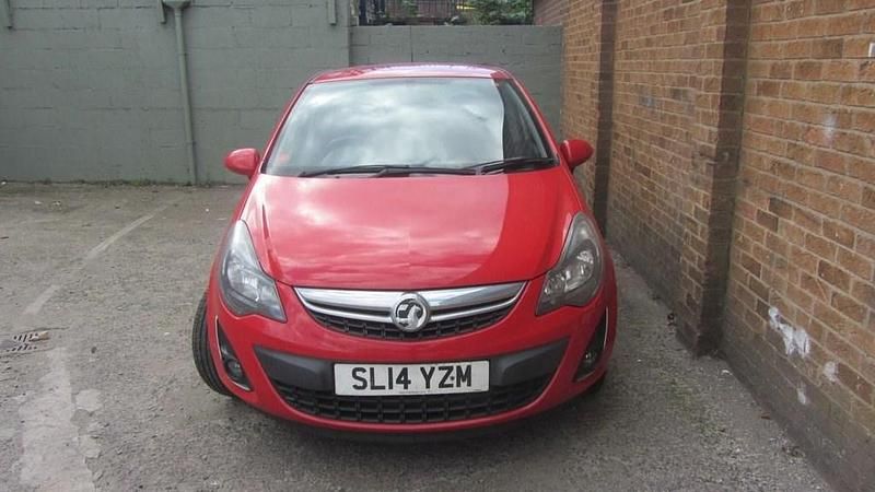 Red Used 2014 Vauxhall Corsa Excite Hatchback | £2,694 (Good price) - Image 1/4