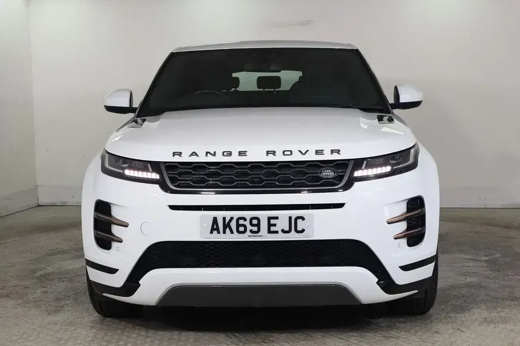 Used Land Rover Range Rover evoque R-Dynamic 150 HP (110 kW) 2019 White SUV