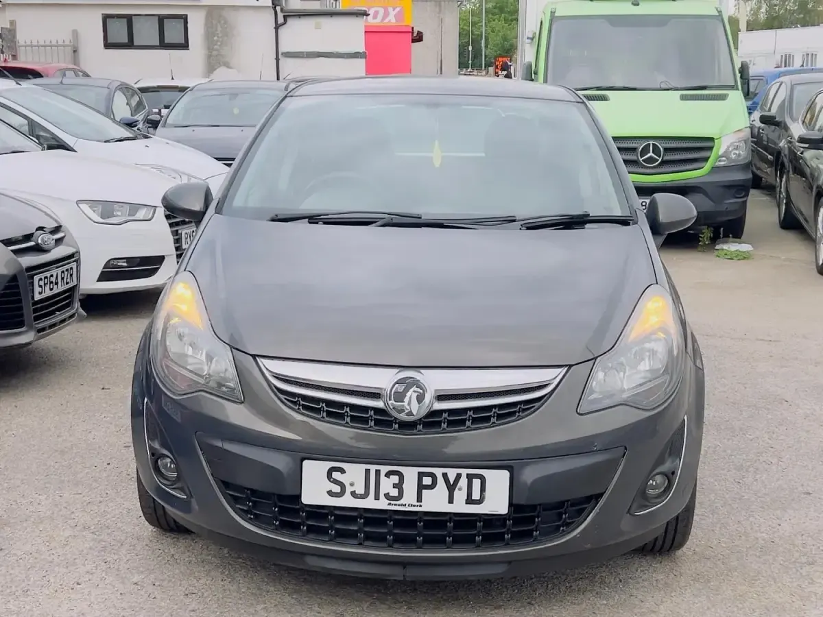 Używany Vauxhall Corsa 2013 Szary Hatchback