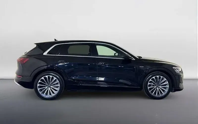 Used Audi e-tron S-Line 300 kW (408 HP) 2022 Black SUV