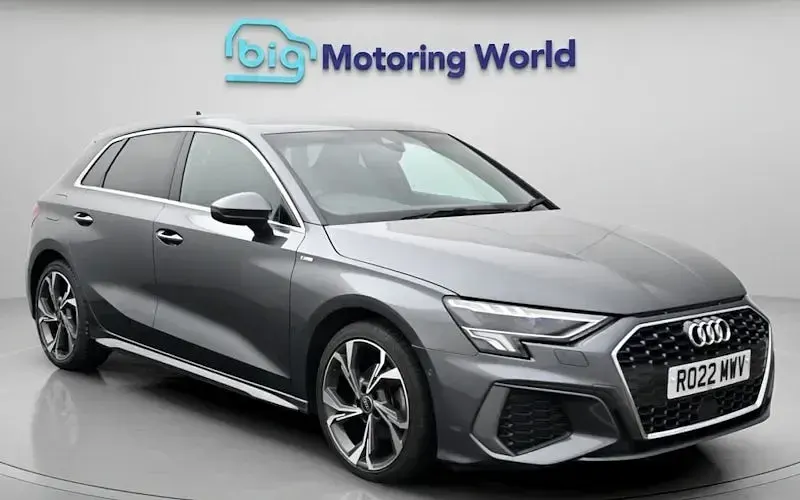 Used Audi A3 Sportback S-Line 150 HP (110 kW) 2024 Hatchback