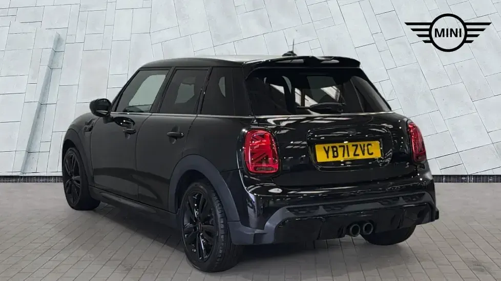 Used Mini Cooper S Hatch 176 HP (129 kW) 2022 Black Hatchback