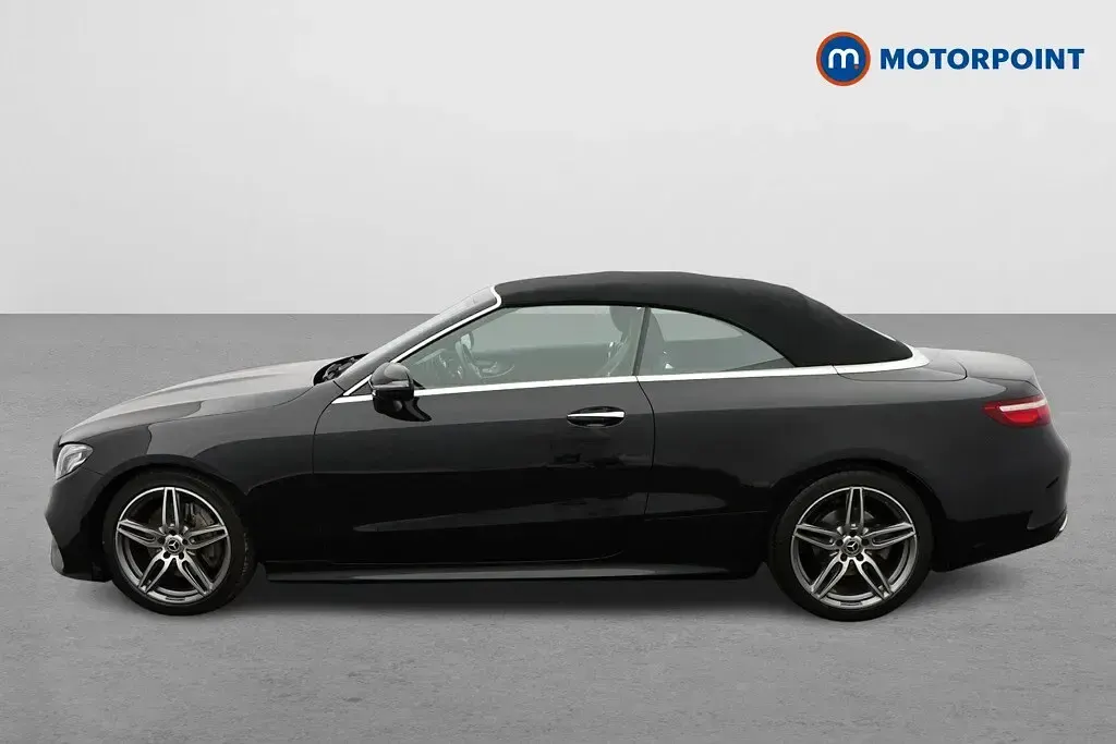 Usado Mercedes E220 AMG Line Premium 2018 Preto Cabrios