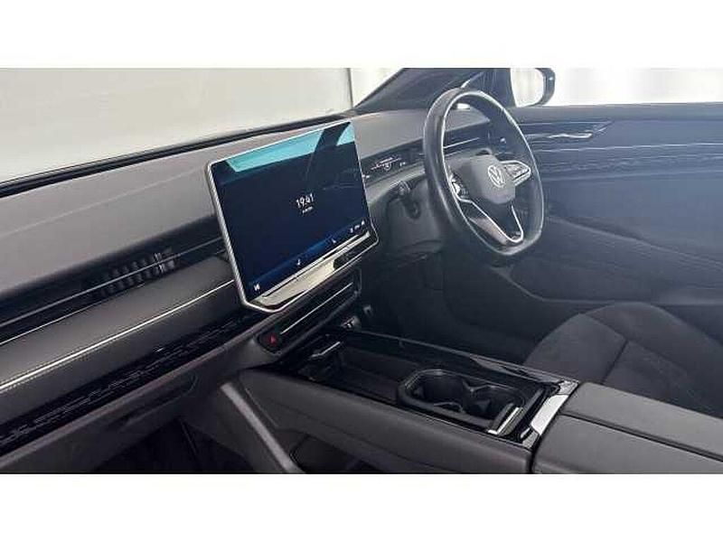 Usado VW ID.7 Pro 210 kW (286 HP) 2024 Azul Carrinha