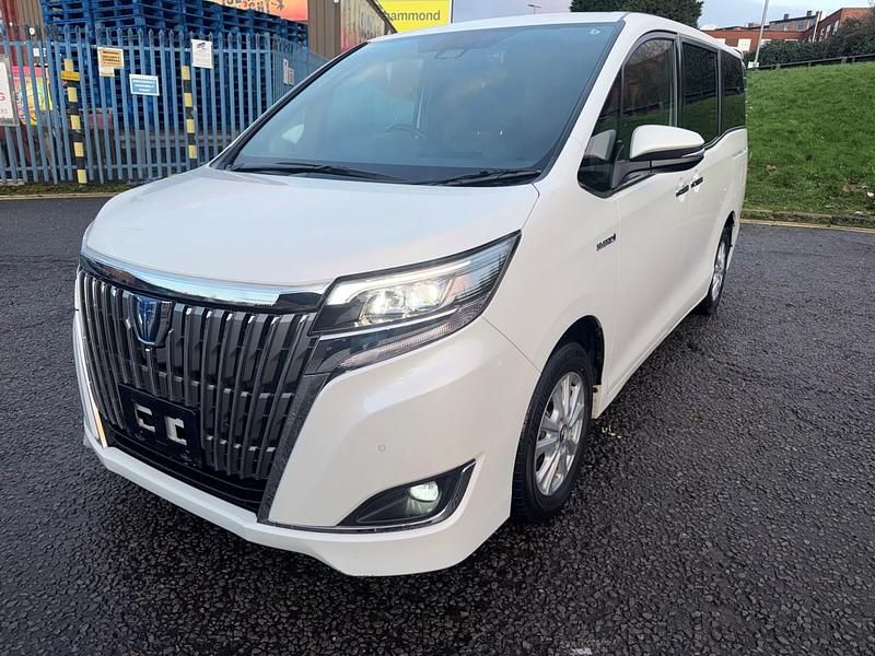 Used Toyota Noah 2018 White MPV