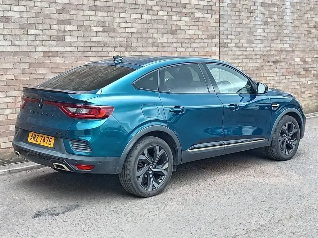 Gebraucht Renault Arkana Engineered 145 PS (106 kW) 2023 Blau SUV
