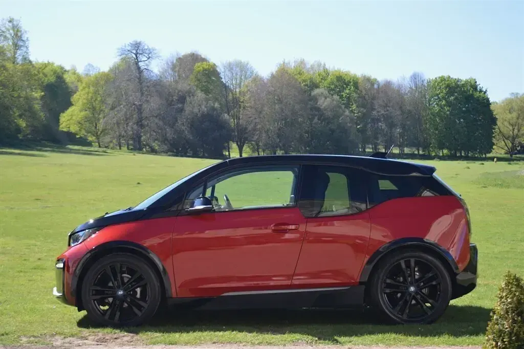 Usado BMW i3 Sport Line 41 kW (57 HP) 2020 Vermelho Citadino