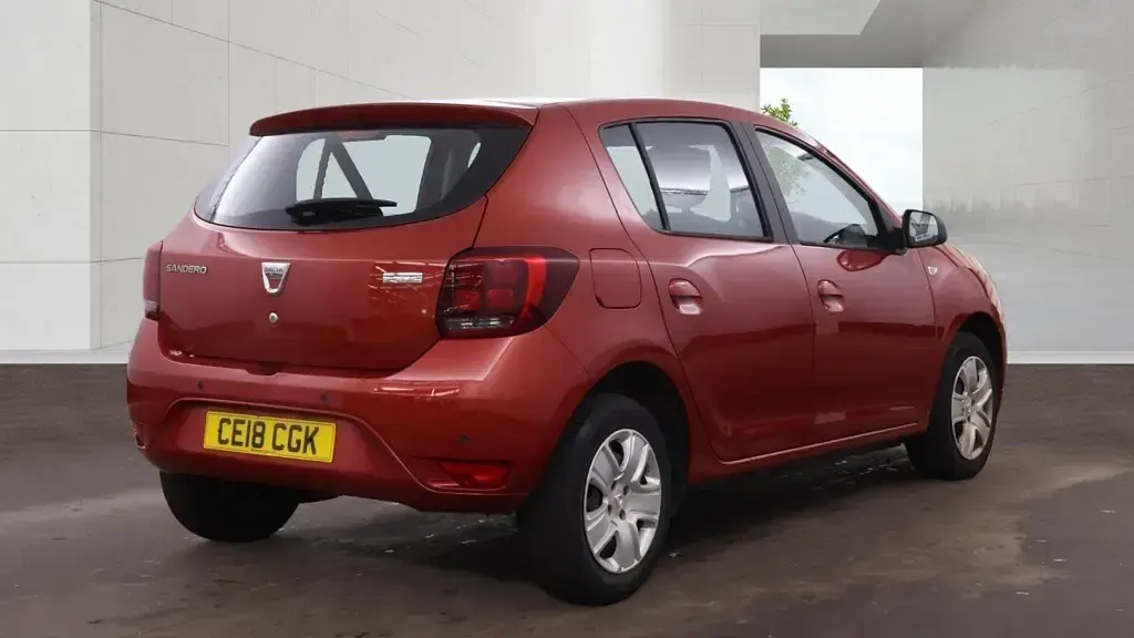 Gebraucht Dacia Sandero Lauréate 90 PS (66 kW) 2018 Rot Kleinwagen