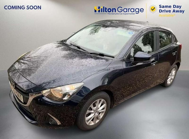 Begagnad Mazda 2 2018 Blå Halvkombi