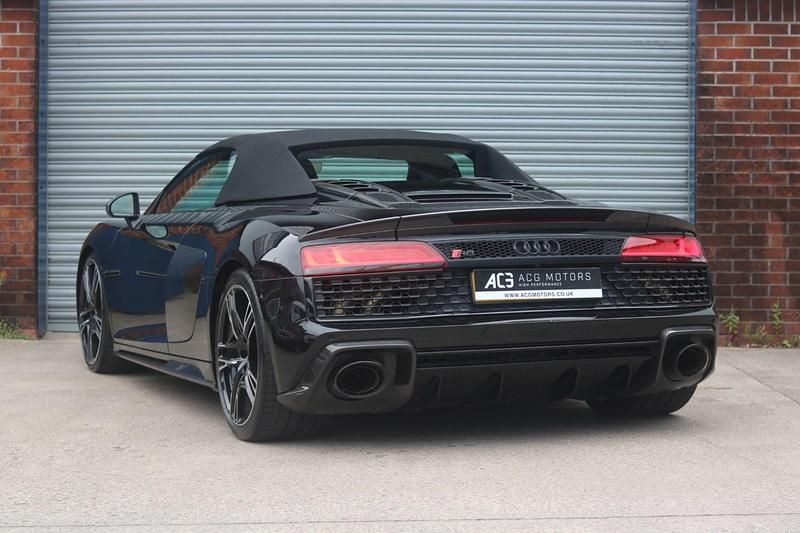 Used Audi R8 Coupé Comfort 620 HP (456 kW) 2020 Black Coupe