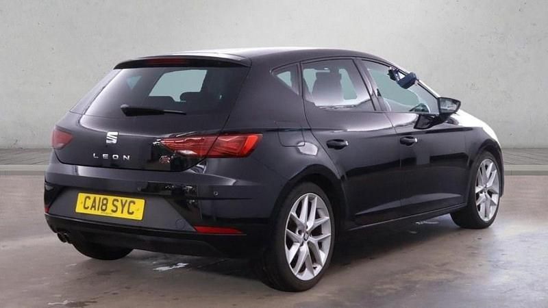 Used Seat Leon FR 125 HP (91 kW) 2018 Black Hatchback