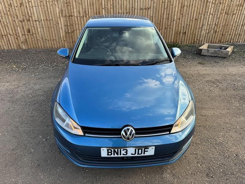 Used VW Golf VII SE 105 HP (77 kW) 2013 Blue Hatchback