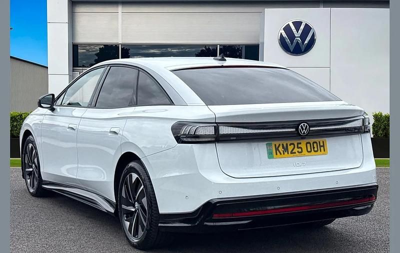 Usado VW ID.7 Pro 210 kW (286 HP) 2025 Branco Carrinha