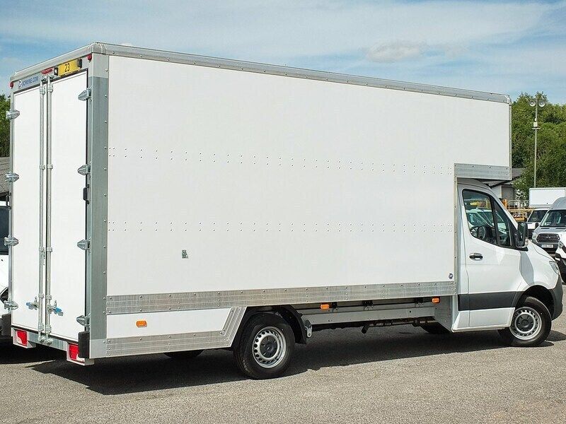 Used Mercedes Sprinter Progressive 150 HP (110 kW) 2023 White Van