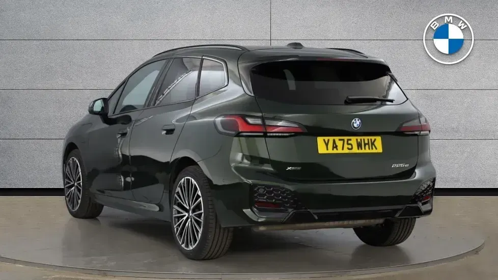 Used BMW 225 Active Tourer M Sport 242 HP (177 kW) 2026 Green MPV