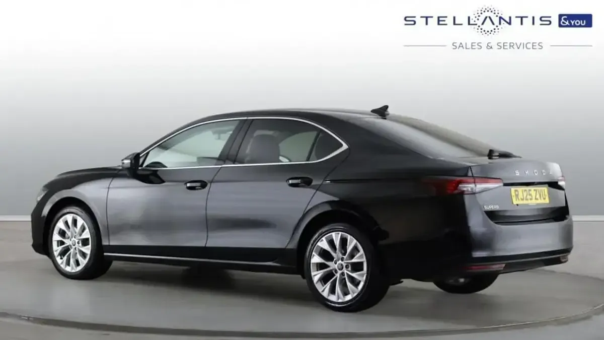 Used Skoda Superb SE L 148 HP (108 kW) 2025 Black Hatchback