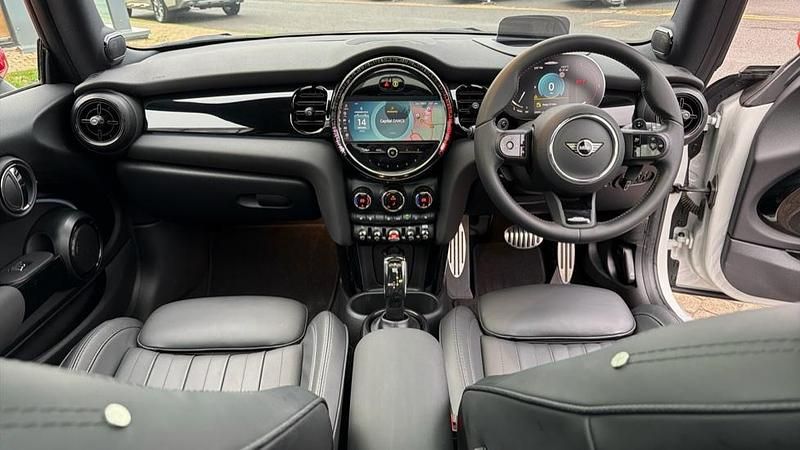 Used Mini John Cooper Works Hatch 228 HP (167 kW) 2022 Silver Hatchback