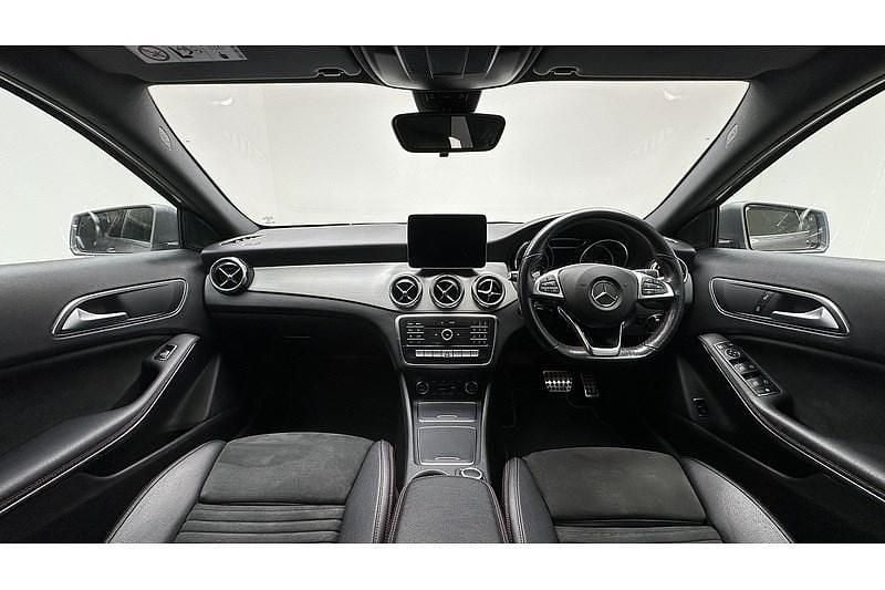 Used Mercedes GLA200 AMG line 156 HP (114 kW) 2019 Grey SUV