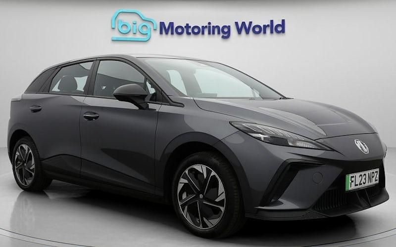 Grey Used 2023 MG MG4 EV SE Hatchback | £12,600 (Fair price) - Image 1/4