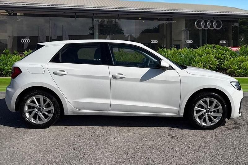 Used Audi A1 Sport 116 HP (85 kW) 2025 White SUV