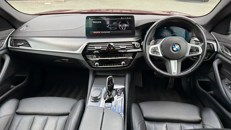 Used BMW 520 M Sport 187 HP (137 kW) 2022 Red