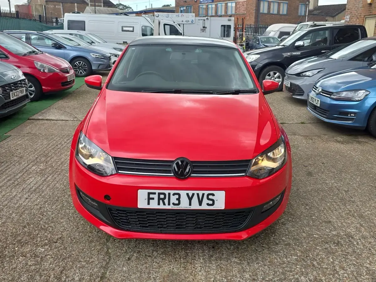 Używany VW Polo Edition 2013 Czerwony Hatchback