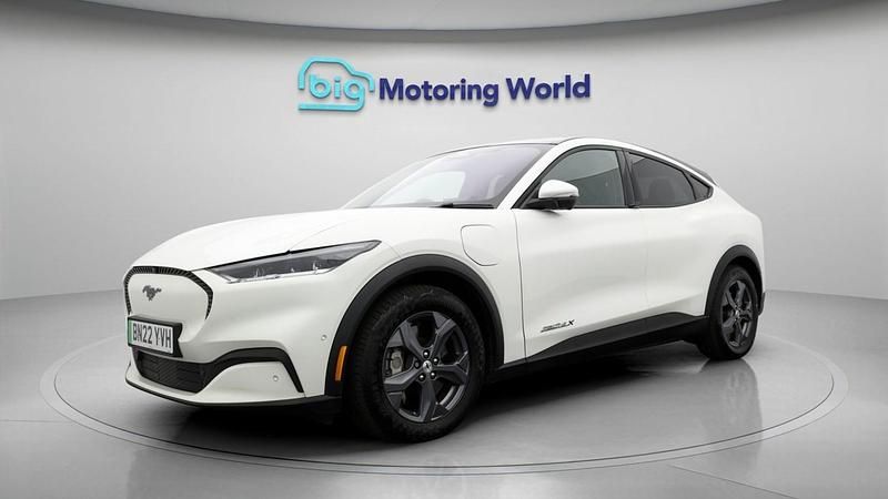 Used Ford Mustang Extended Range 294 HP (216 kW) 2021 White Hatchback